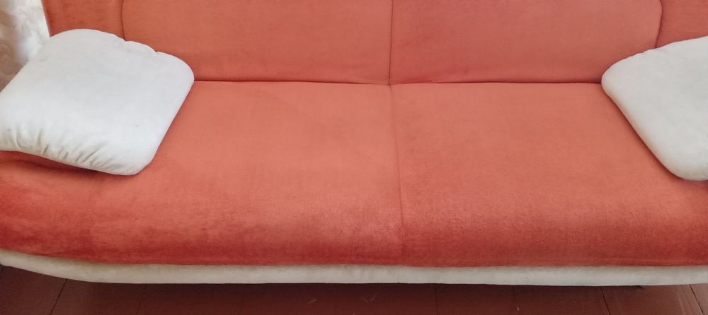 Продам  фабричний диван