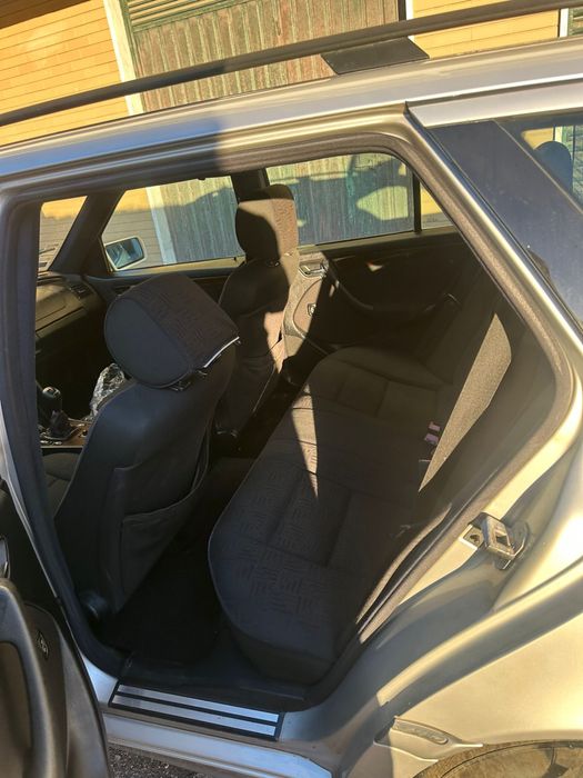 Mercedes 220 - Muito bom estado