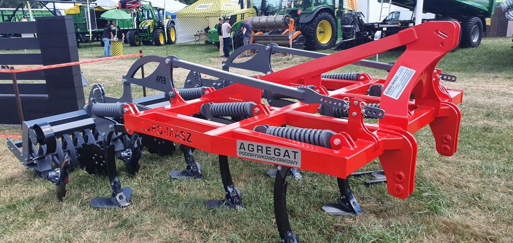 Agregat podorywkowo orkowy/bezorkowy/bezorkowiec/Euro Masz.