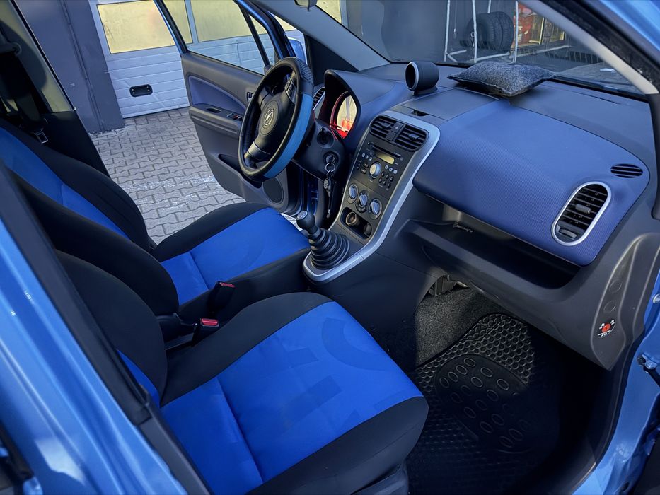 Opel  agila  1.2  benzyna gaz