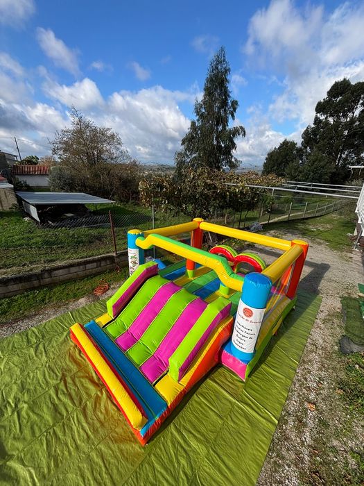 Aluga-se insuflável