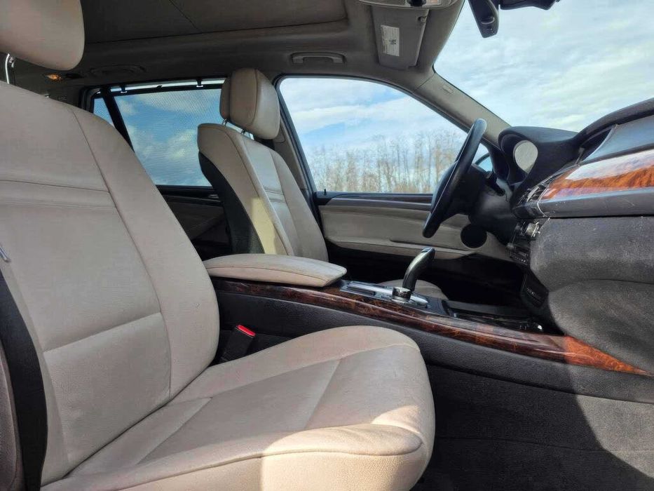 BMW X5 35d      2013