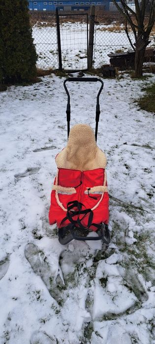 Sanki ze śpiworkiem