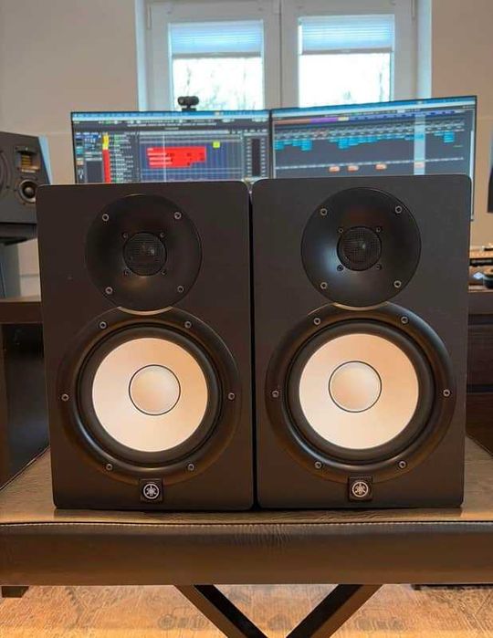 Yamaha HS7 - Colunas Monitores de Estudio (PAR)