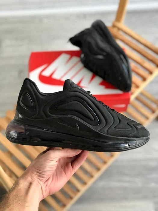 Кросівки Nike Air Max 720 Triple Black premium