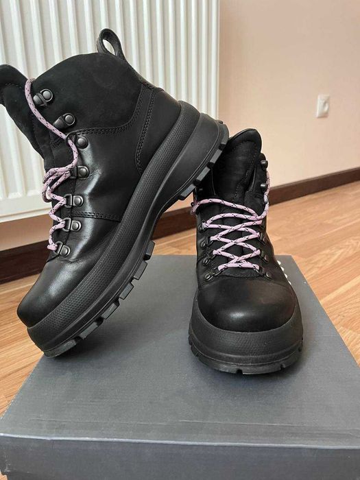 ECCO TRACK 30W size - 39EU