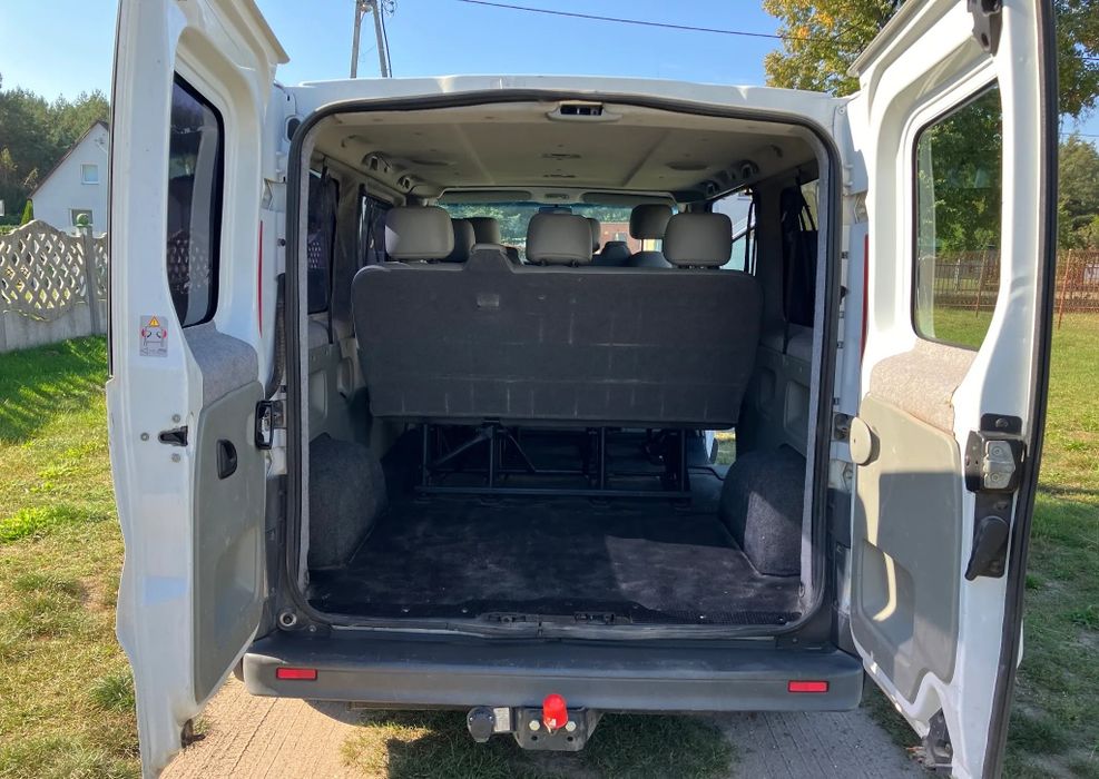 Продам Renault Trafic 2.0 TDI