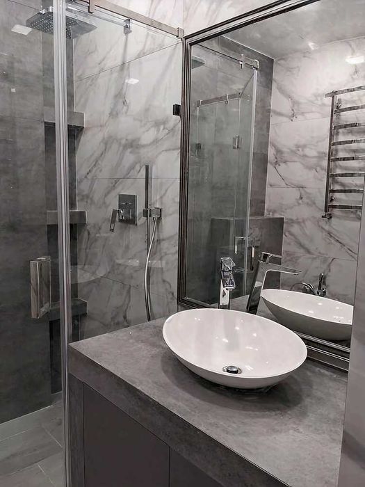 Оренда 1 кімнатна . квартира, Угорська, 700 $