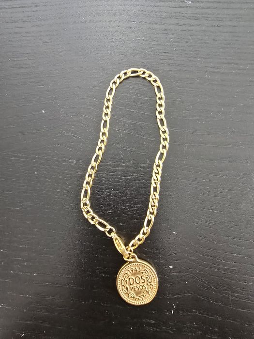 Pulseira com pendente em ouro cubano