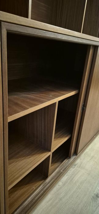 Moveis e armários de sala