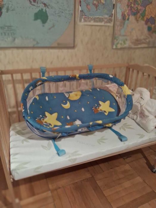 Дитяче ліжко-маятник з люлькою та кокосовим матрацем