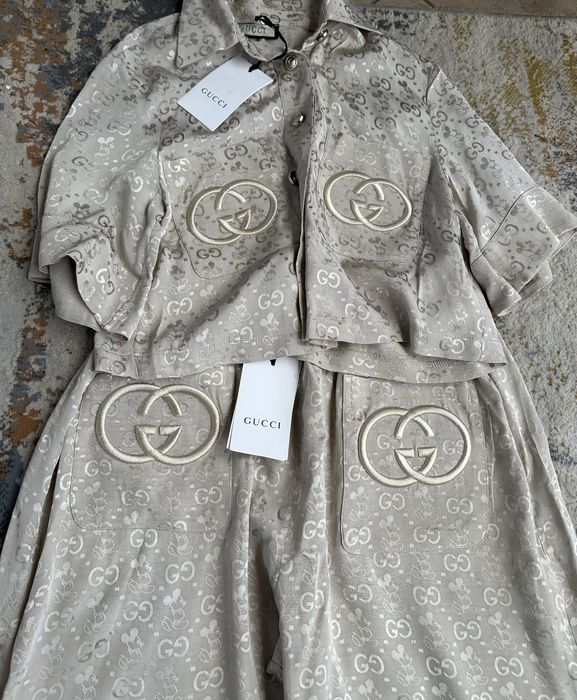 Komplet beżowy gucci