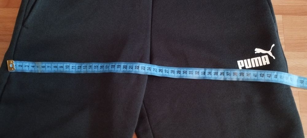 Спортивные штаны утеплённые Puma , новые