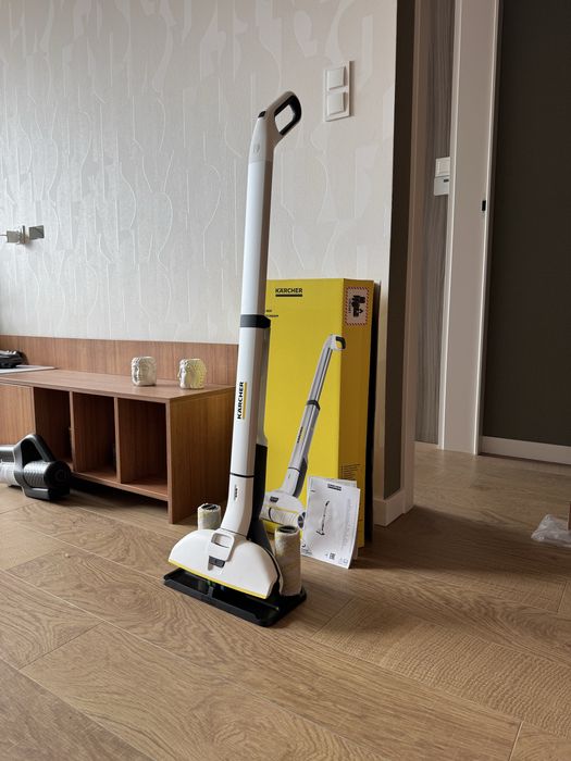 Mop elektryczny bezprzewodowy Karcher EWM 2 (GWARANCJA)