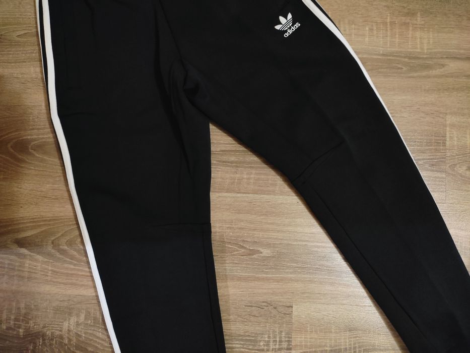 Спортивні  штаны ADIDAS ORIGINALS cw5063