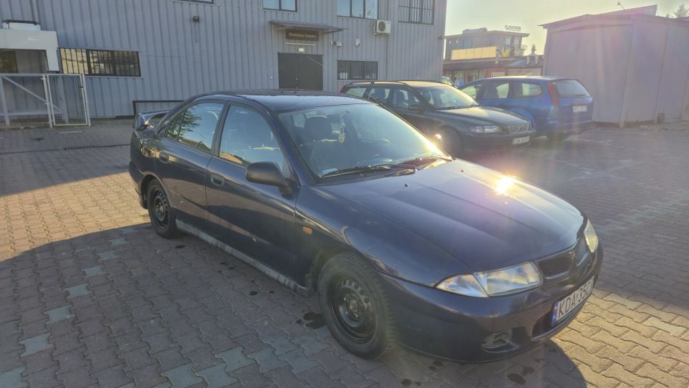 Mitsubishi Carisma