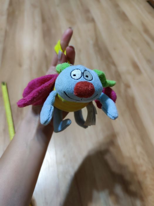 Игрушки подвесные на коляску или в кроватку,игрушка+гирлянда