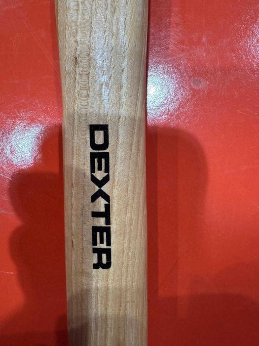 Martelo de Carpinteiro Madeira Verni Dexter. 500g 30mm