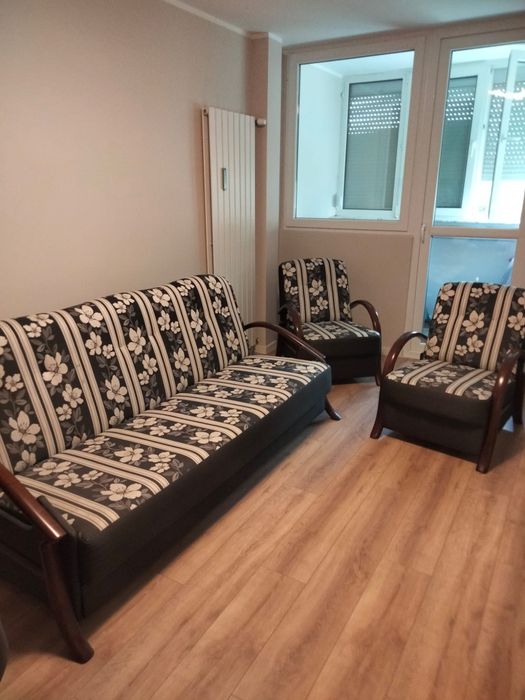 Sofa i dwa fotele