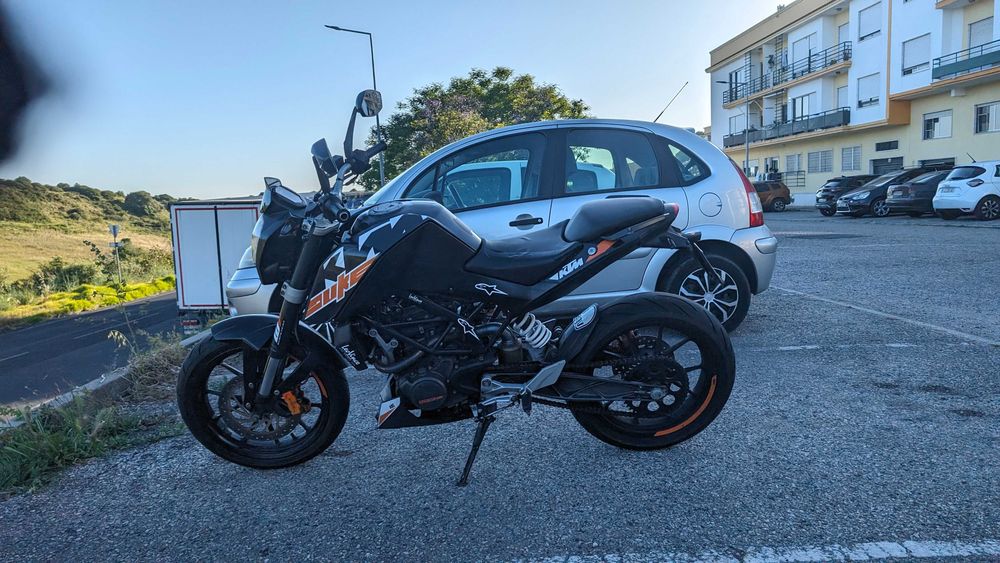 Mota KTM Duke 125