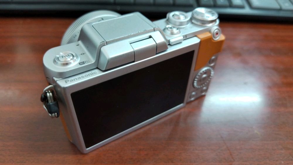 panasonic 12 32 - купити фототехніку, відеотехніку - Ціна на OLX.ua