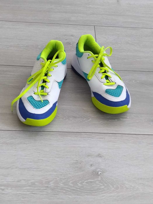 Sportowe buty dziecięce rozmiar 37