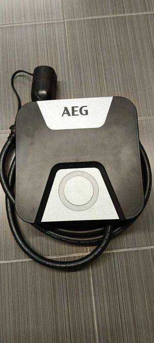 AEG 117307 Naścienne stacje ładowania