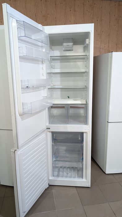 Холодильник Electrolux