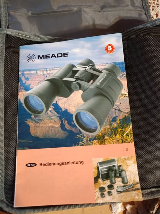 Lornetka Meade 10x50