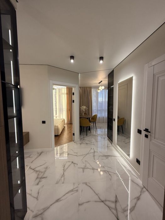 Здаю 1 кімнатну квартиру в центрі міста ЖК Family Plaza