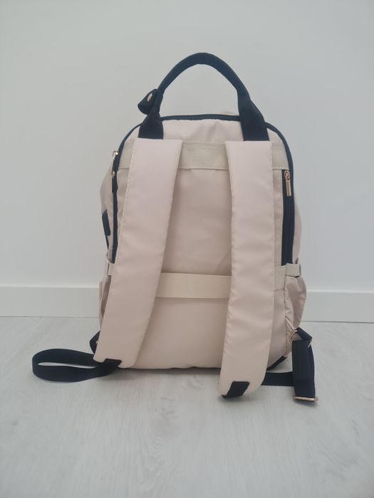 Mochila Branca e Preta para PC