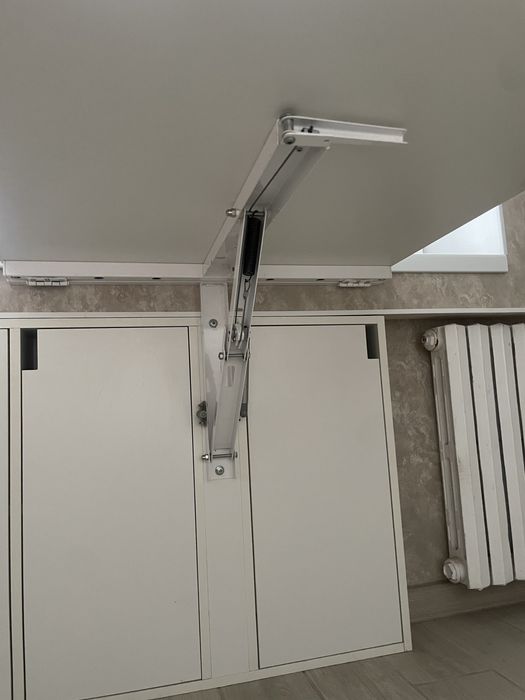 Стол раскладной со столешницей