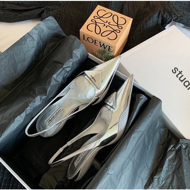 Туфлі Slingback Prada в асортименті