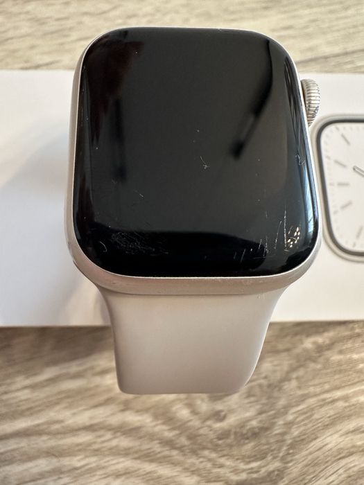 Оригінальні Apple Watch Series 7 GPS 41 mm бежеві