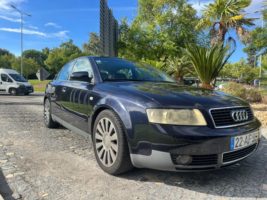 Audi A4 1.9TDI de 2001 em Bom Estado !