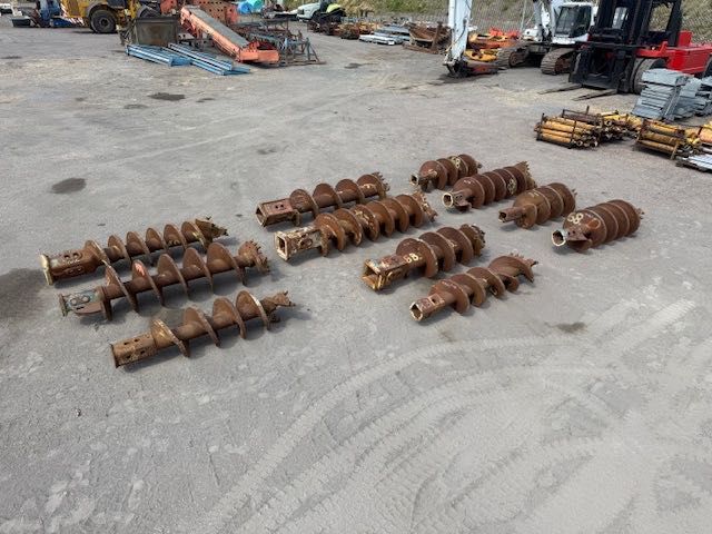 Świder startowy do wiertnicy bauer do pali CFA 600mm