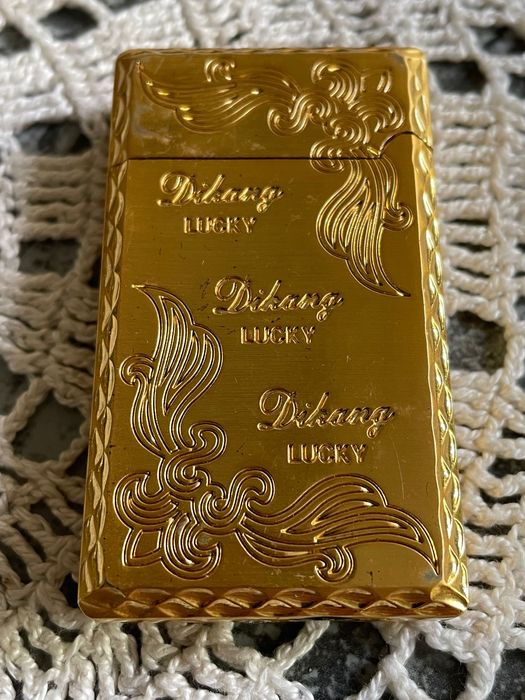 Fajna zapalniczka Dikang Lucky