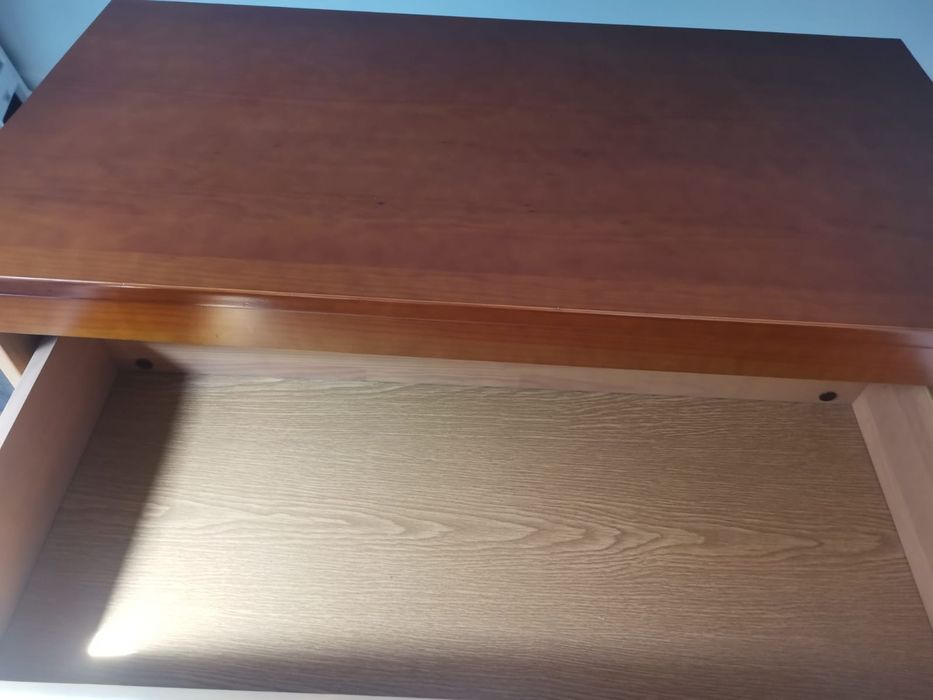 Móvel cómoda marca Trama