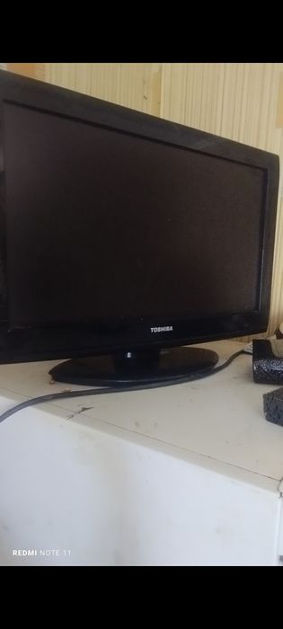 Продам телевизор срочно