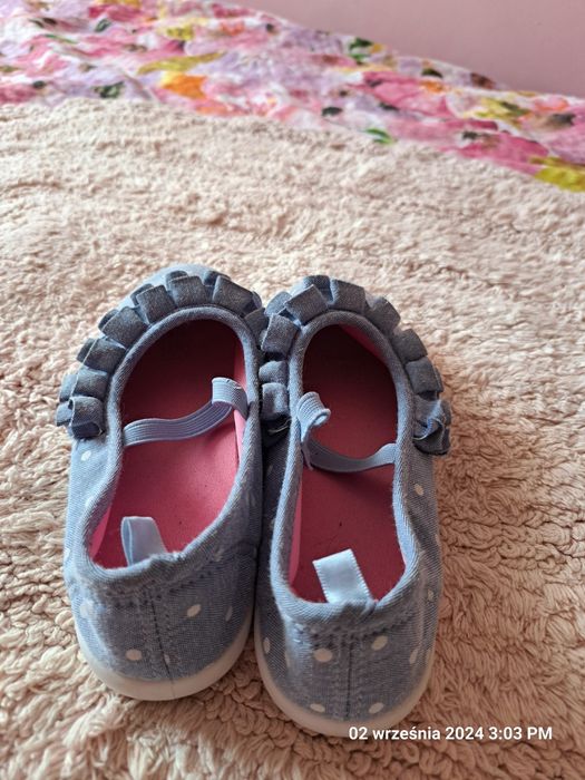 Buty kapcie do przedszkola 29