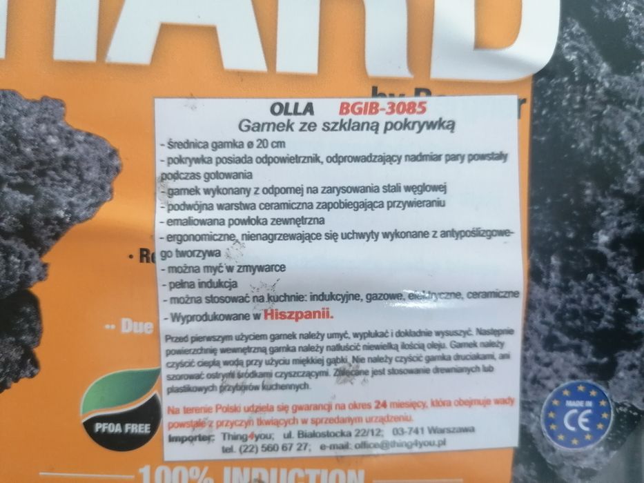 Bergner garnek ze szklaną pokrywką.