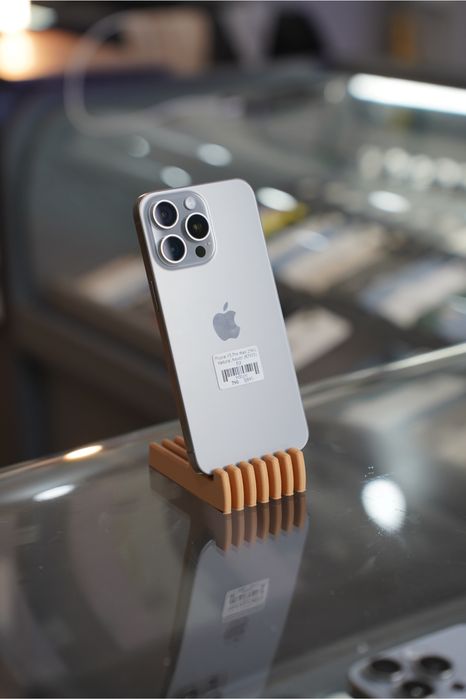 iPhone 15 Pro Max 256GB Natural (SIM) // 14 16