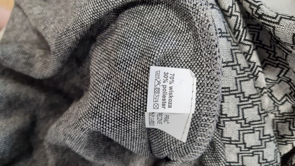 Numoco Szara Sukienka z Okrągłym Kołnierzykiem r. XS