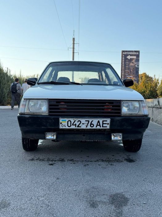 Заз Таврия 1102 на ходу