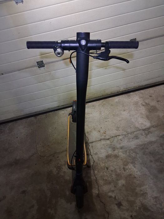 Hulajnoga elektryczną Frugal