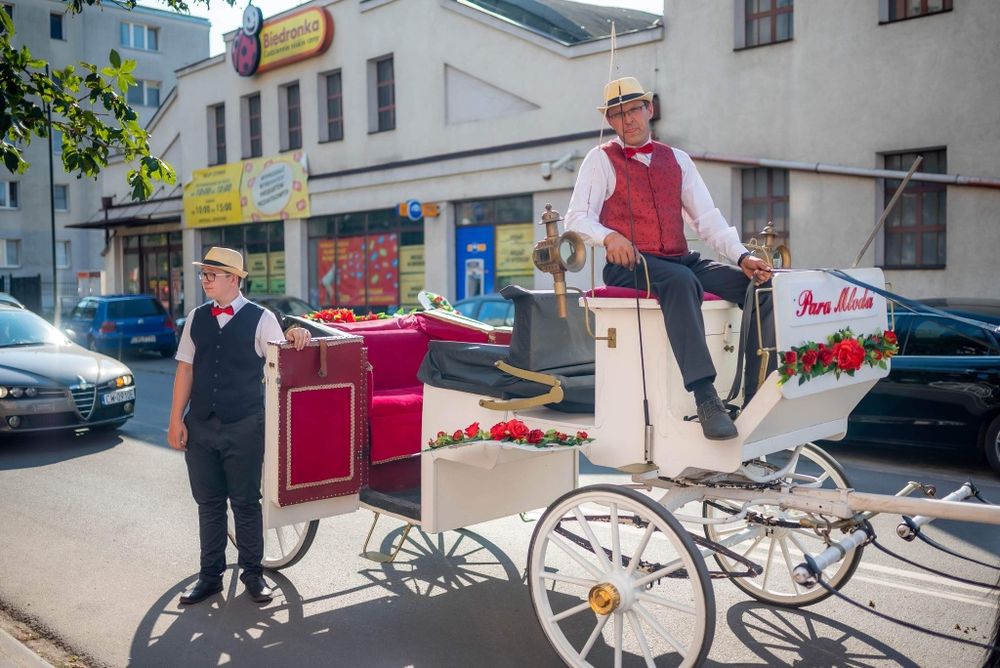 Karoca do ślubu  Powóz konny Bryczka.