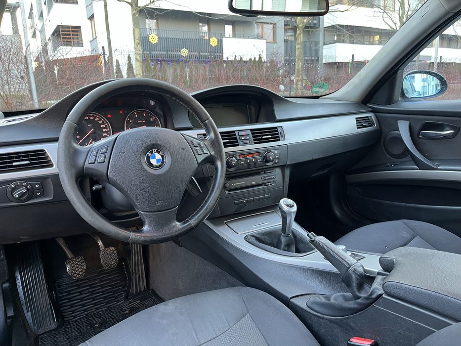 Bmw 320i e90 2.0 benzyna BLACK