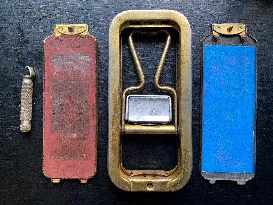 Вінтажна Г- образна бритва