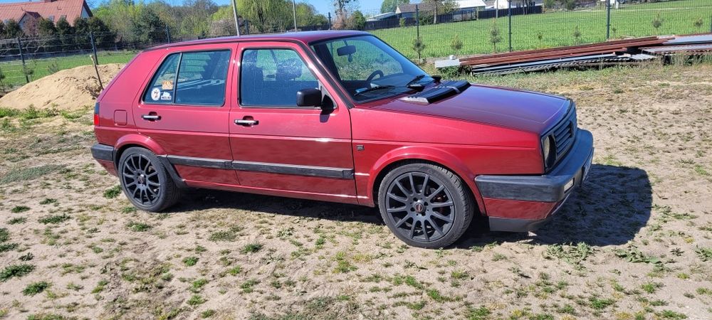 Volkswagen Golf 2
