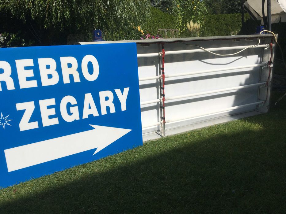 Reklama świetlna wisząca